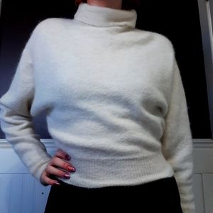 Woolen warm turtleneck sweater